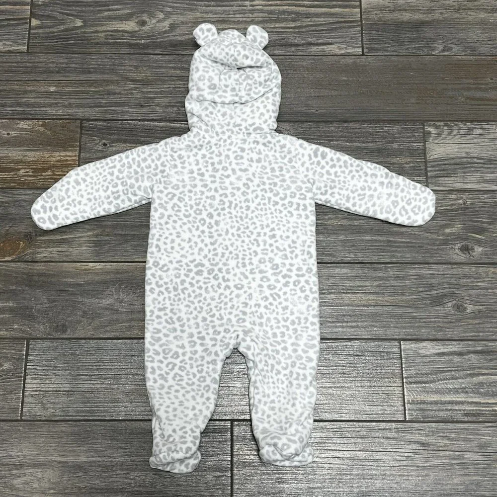 Carter’s Baby Bunting Outwear w/ Hood 6 Months One Piece Animal Print Kitty